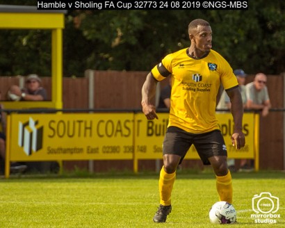 Hamble v Sholing FA Cup : (Photo by Nick Guise-Smith / MirrorBoxStudios)
